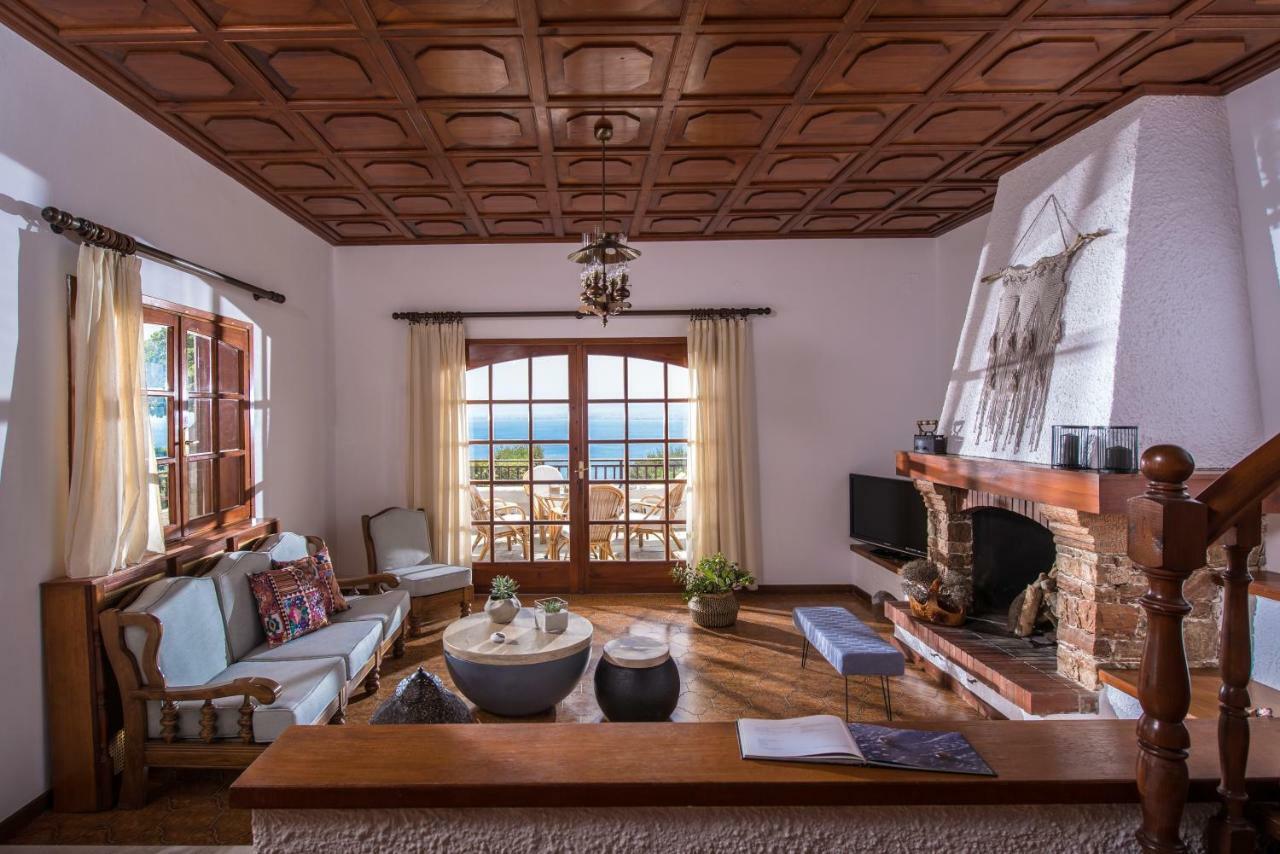Helidoni Hill Seaview Family Villa Palaiokastro  Экстерьер фото